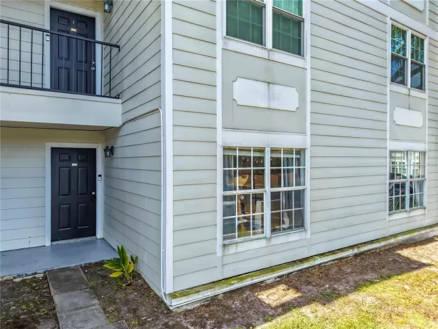 MLS: S5151623 Condo For Sale