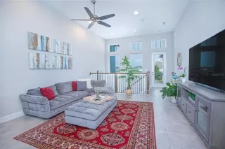 Photo #5: S5151962 Listing