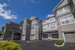 Photo #1: S5152051 Listing