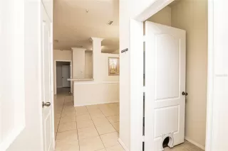 Photo #2: S5152051 Listing