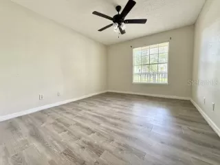Photo #5: S5152073 Listing