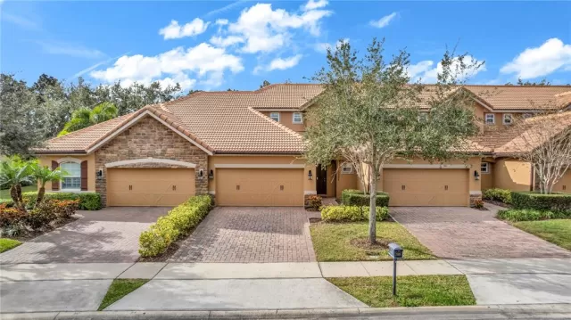 MLS: S5152085 Condo For Sale