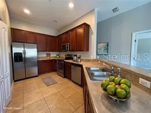 Photo #3: S5152200 Listing