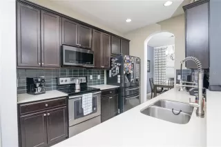 Photo #3: S5152350 Listing 