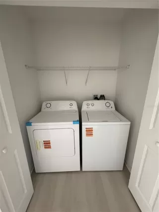 Photo #6: S5152400 Listing