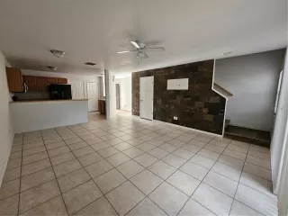 Photo #4: S5152484 Listing 
