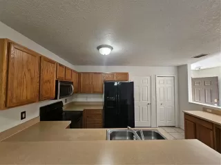 Photo #5: S5152484 Listing 