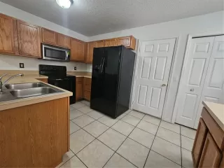 Photo #6: S5152484 Listing 