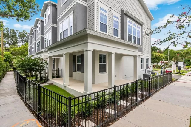 MLS: T3157277 Condo For Sale