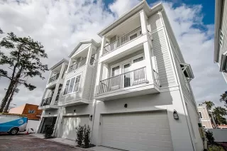 Click for more information on MLS # T3180338 : 117 E CONCORD STREET UNIT 9 More Details about MLS # T3180338 : 117 E CONCORD STREET UNIT 9