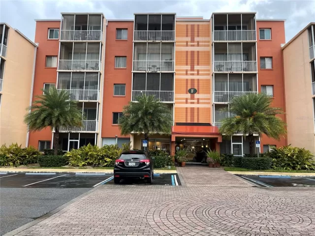 MLS: T3321260 Condo For Sale
