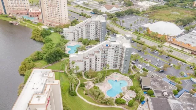 MLS: T3326818 Condo For Sale