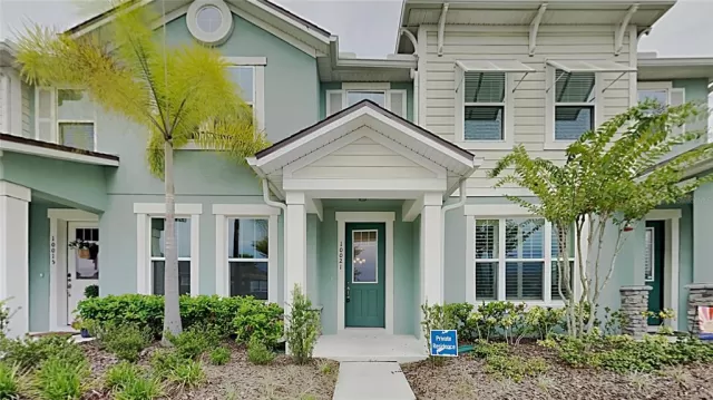 MLS: T3327716 Condo For Sale