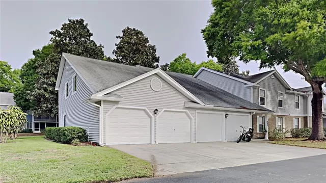 MLS: T3363585 Condo For Sale