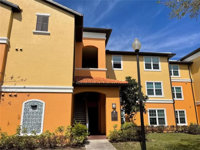MLS: T3365883 Condo For Sale