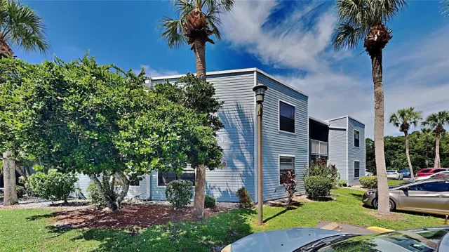 MLS: T3400842 Condo For Sale