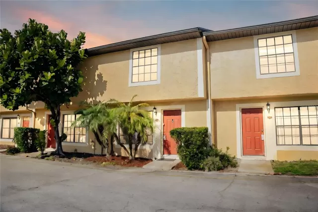 MLS: T3520591 Condo For Sale