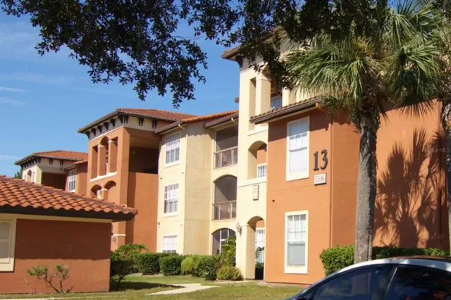 MLS: TB8314772 Condo For Sale