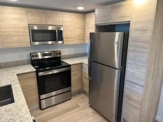 Photo #3: TB8332561 Listing 