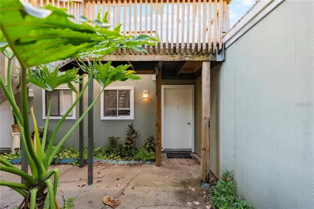 MLS: TB8373292 Condo For Sale