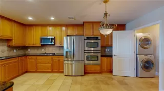 Photo #2: TB8374435 Listing 