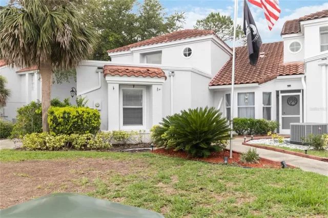 MLS: TB8388982 Condo For Sale