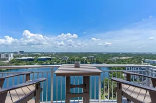 Photo #5: TB8409064 Listing