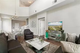 Photo #5: TB8411802 Listing