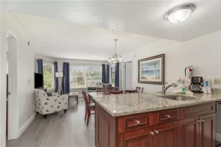 Photo #5: TB8413008 Listing