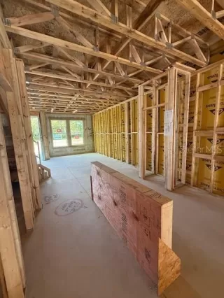 Photo #5: TB8424943 Listing