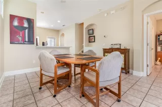 Photo #5: TB8430938 Listing