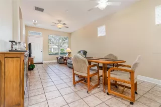 Photo #6: TB8430938 Listing