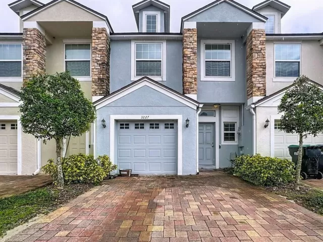 MLS: TB8432886 Condo For Sale