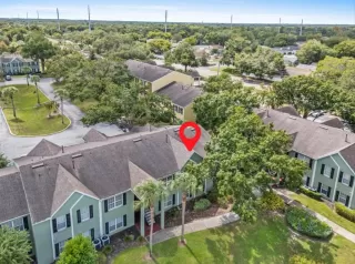 Photo #5: TB8433241 Listing