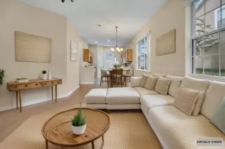 Photo #2: TB8435138 Listing 