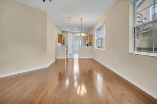 Photo #3: TB8435138 Listing 