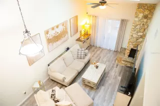 Photo #5: TB8438959 Listing