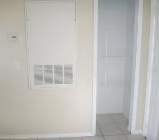Photo #5: TB8439522 Listing 