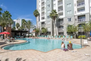 Photo #3: TB8447414 Listing