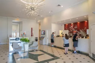 Photo #5: TB8447414 Listing