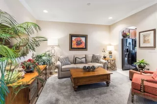 Photo #6: TB8459800 Listing 