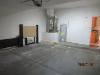 Photo #4: TB8464144 Listing