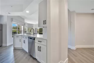 Photo #5: TB8481485 Listing