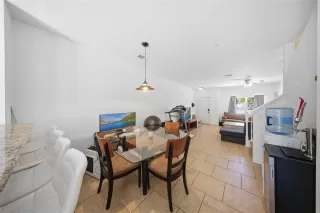 Photo #6: TB8483888 Listing 