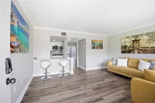 Photo #3: TB8484305 Listing 