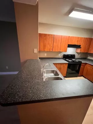 Photo #2: TB8488671 Listing 