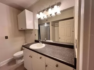 Photo #5: TB8488671 Listing 