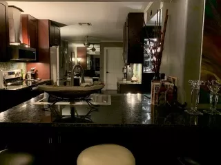 Photo #3: TB8497136 Listing 