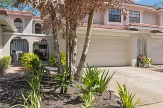 Photo #5: TB8497136 Listing 