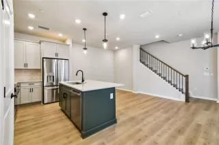 Photo #5: TB8501100 Listing 